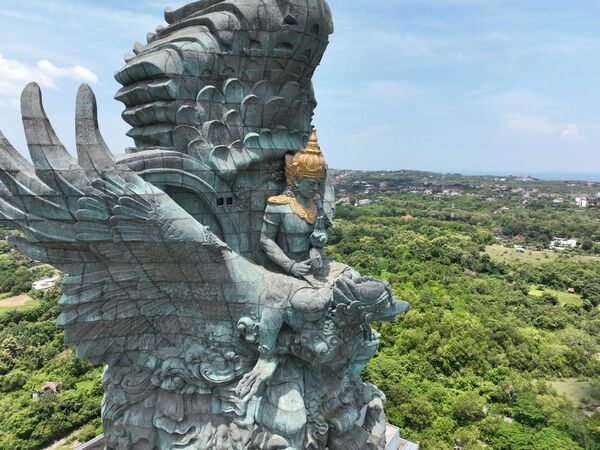 Garuda Wisnu Kencan